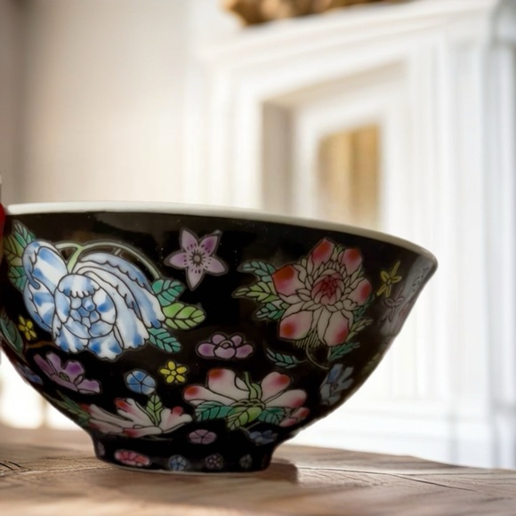 Vintage Floral Black Ceramic Bowl - Picture 6 of 9